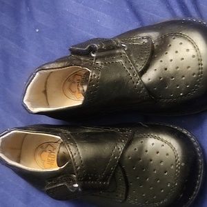 Toddler boys shoes size 21